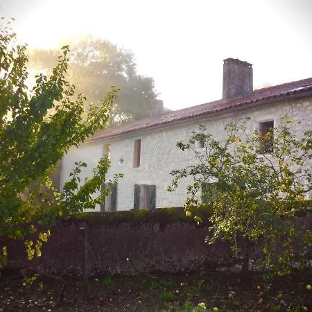 Belle Et Spacieuse Chambre D'hotes Avec Piscine * Savignac-de-Duras